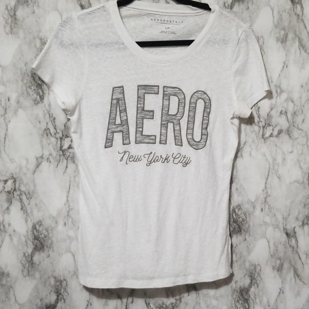 White Aeropostale Tee Sz L